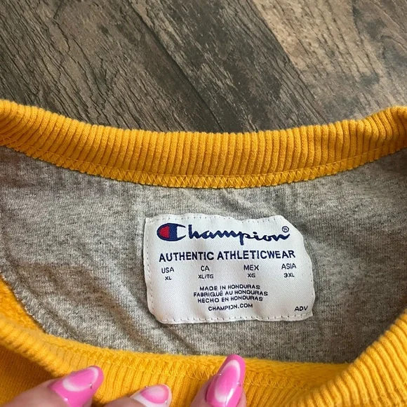 Champion Men's Vibrant Yellow Crewneck Sweater - Picture 2 of 5